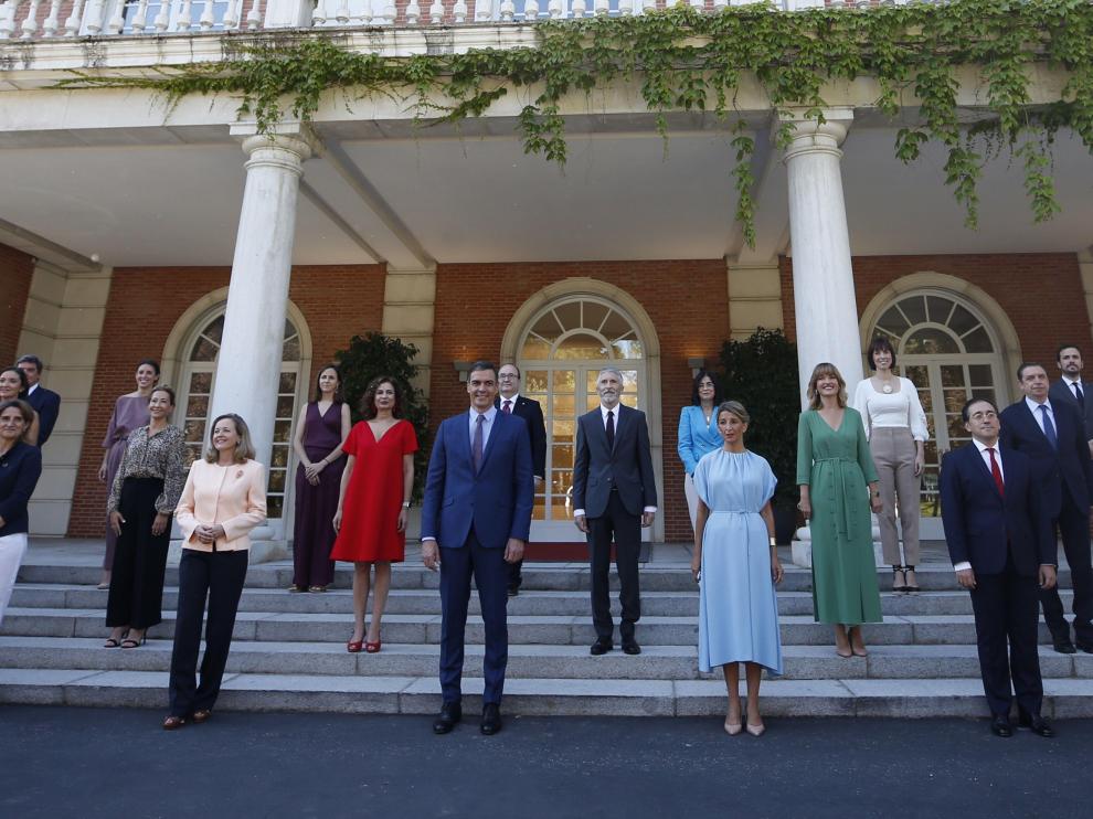 Foto de familia del nuevo Gobierno.