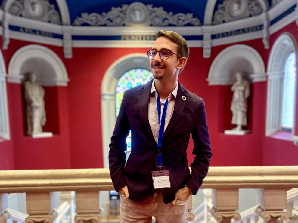 El universitario zaragoano Álvaro Lombardo competirá el 21 de julio en la final del EY Voice 2021 en Madrid.