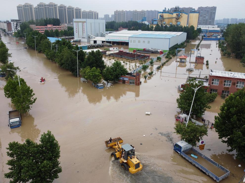 Calles inundadas en Zhengzhou