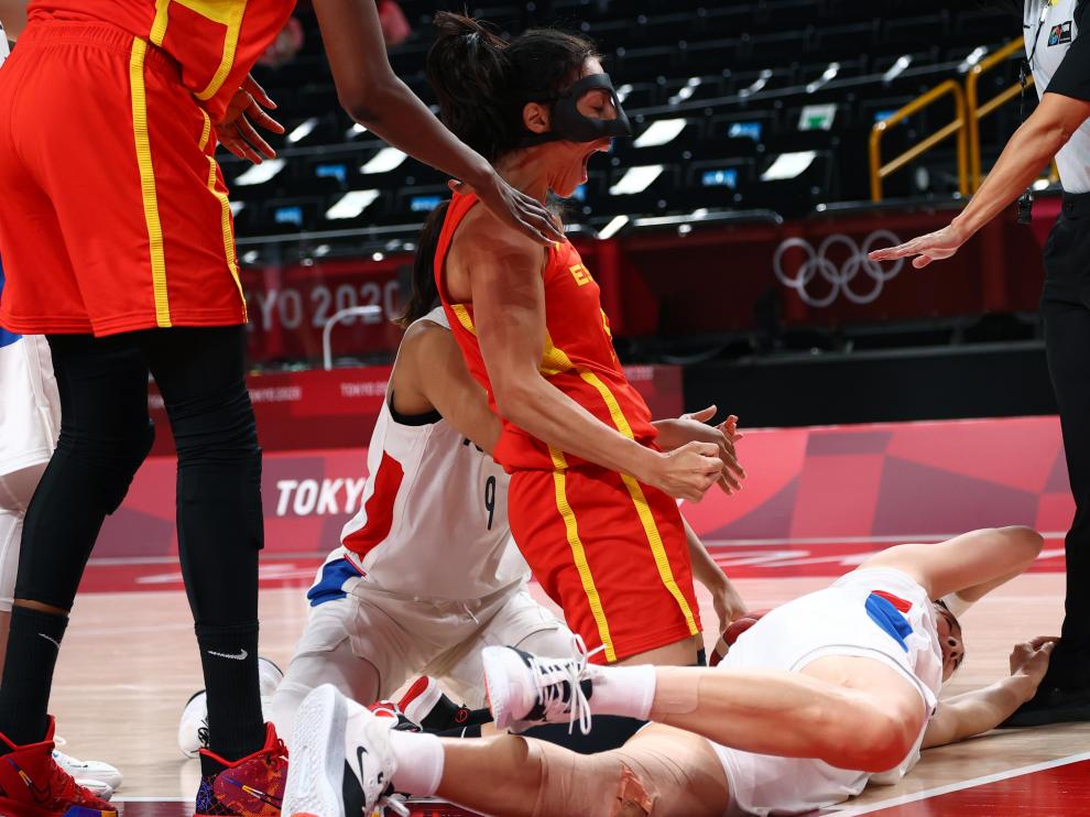 Basketball - Women - Group A - South Korea v Spain