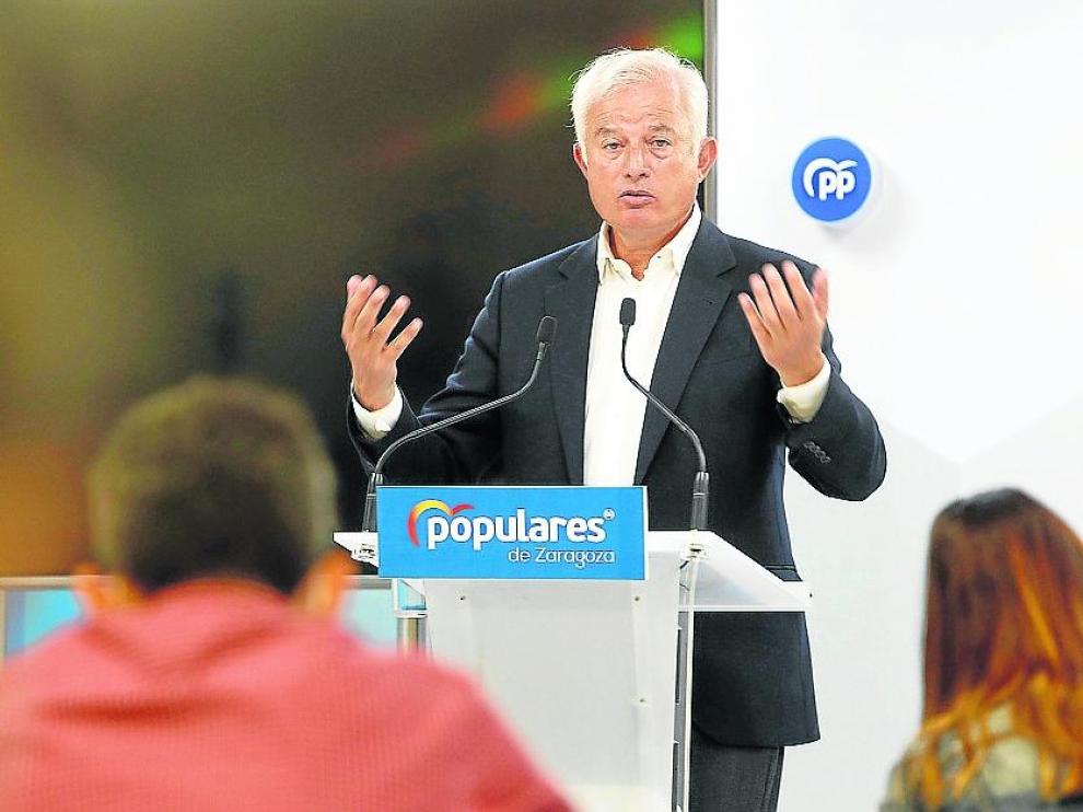 El diputado nacional del PP Eloy Suárez hizo ayer balance del curso político.