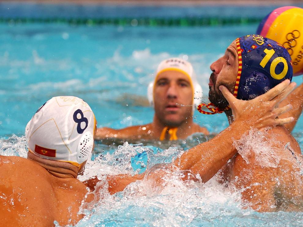 Water Polo - Men - Group B - Montenegro v Spain