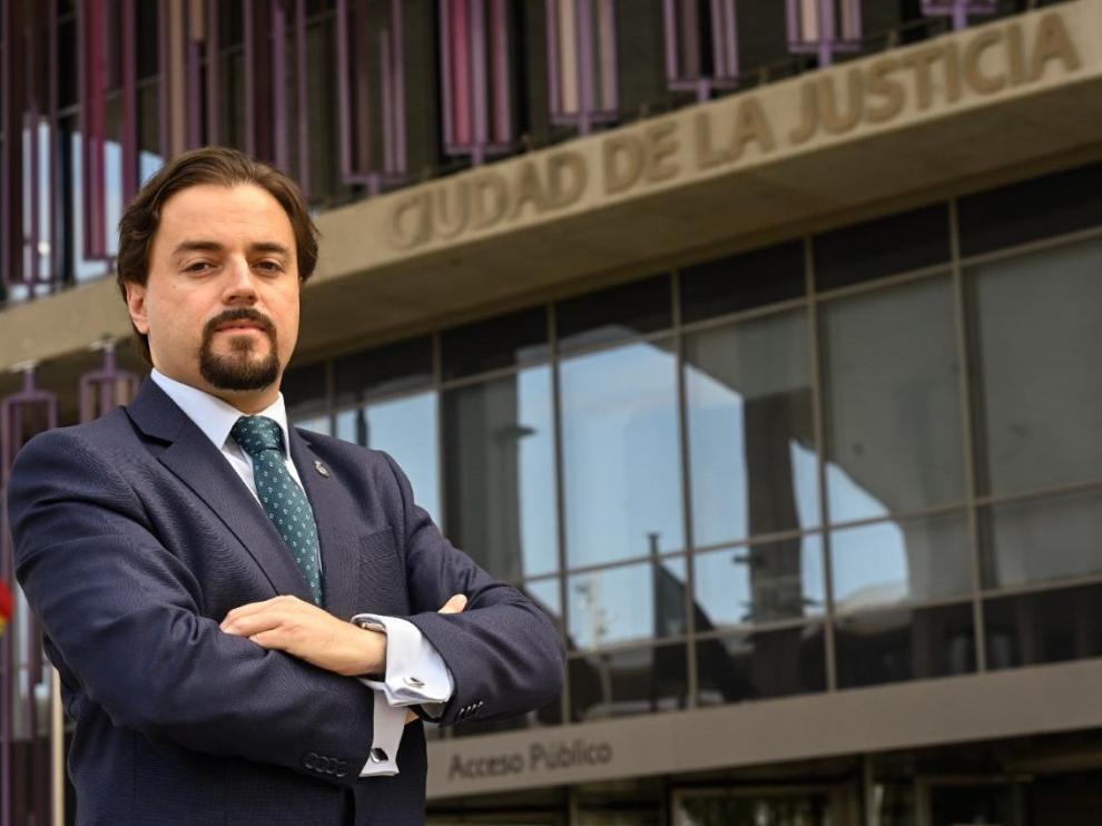 El abogado Alberto Peiró Clavería, coordinador del servicio de asistencia jurídica a afectados por la ocupación ilegal de inmuebles.