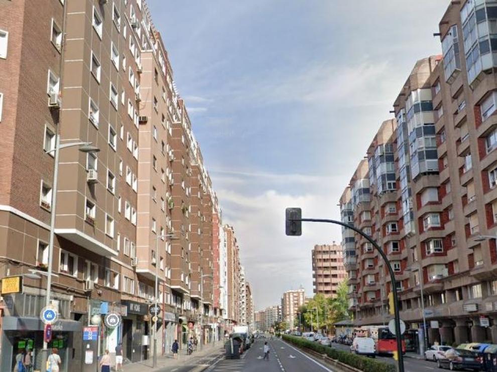 El hombre ha sido detenido este jueves de madrugada en la avenida Tenor Fleta en Zaragoza.
