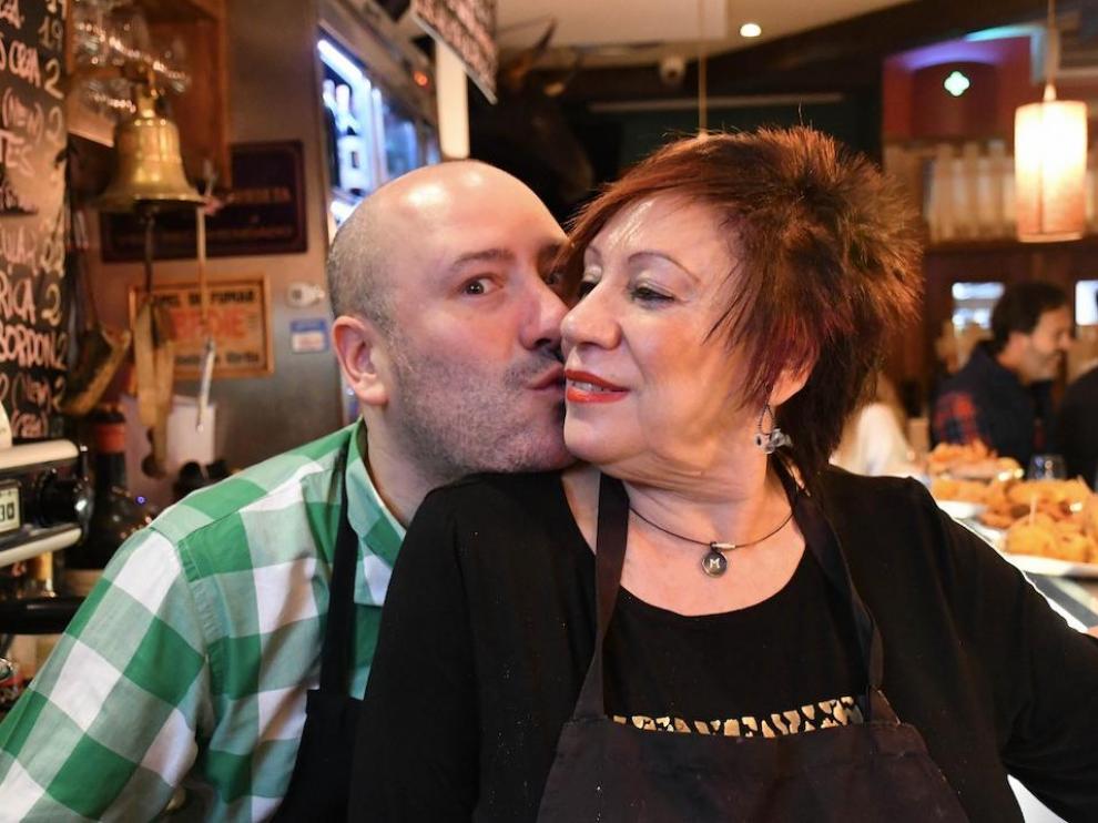 Sergio Martín y Mariví Embid son el alma del Mesón Martín.