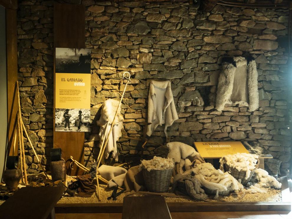 Una de las secciones del Museo Audiovisual del Ovino, en la Borda de Pastores