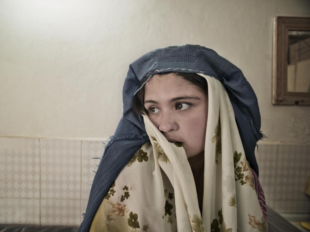 Shamila se casó con 12 años y dio a luz a los 14 años. Ha tenido cuatro hijas antes de cumplir los 20