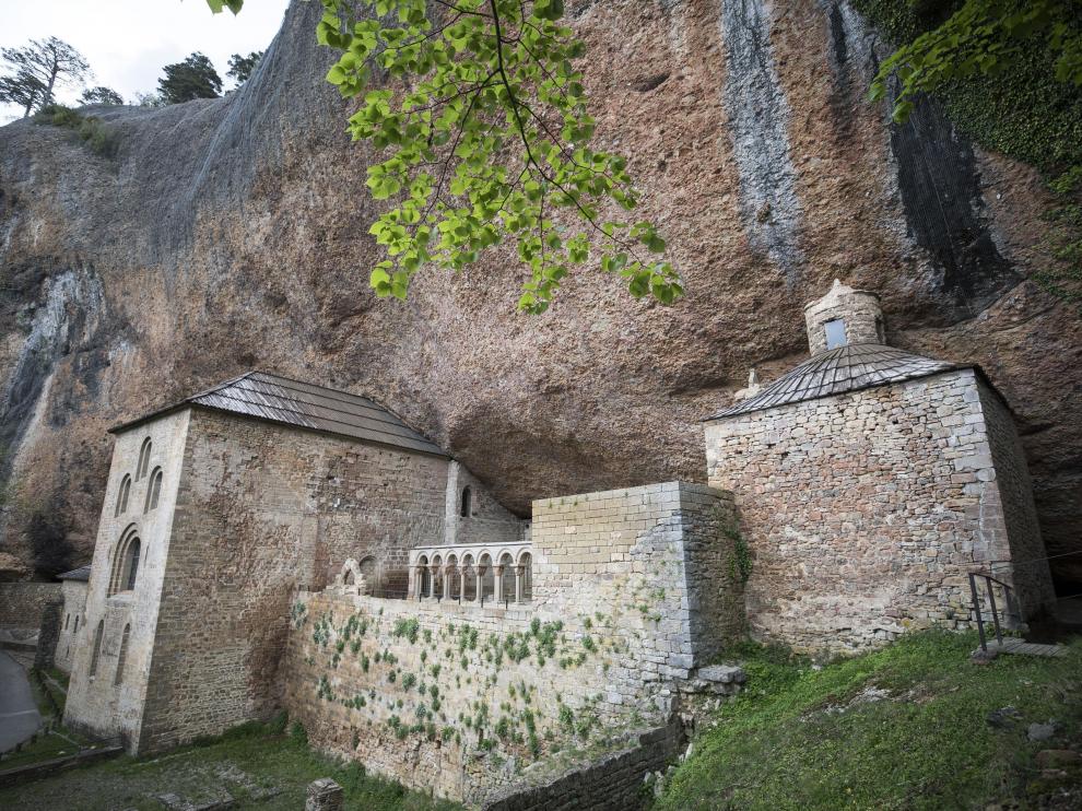 El monasterio de San Juan de la Peña.