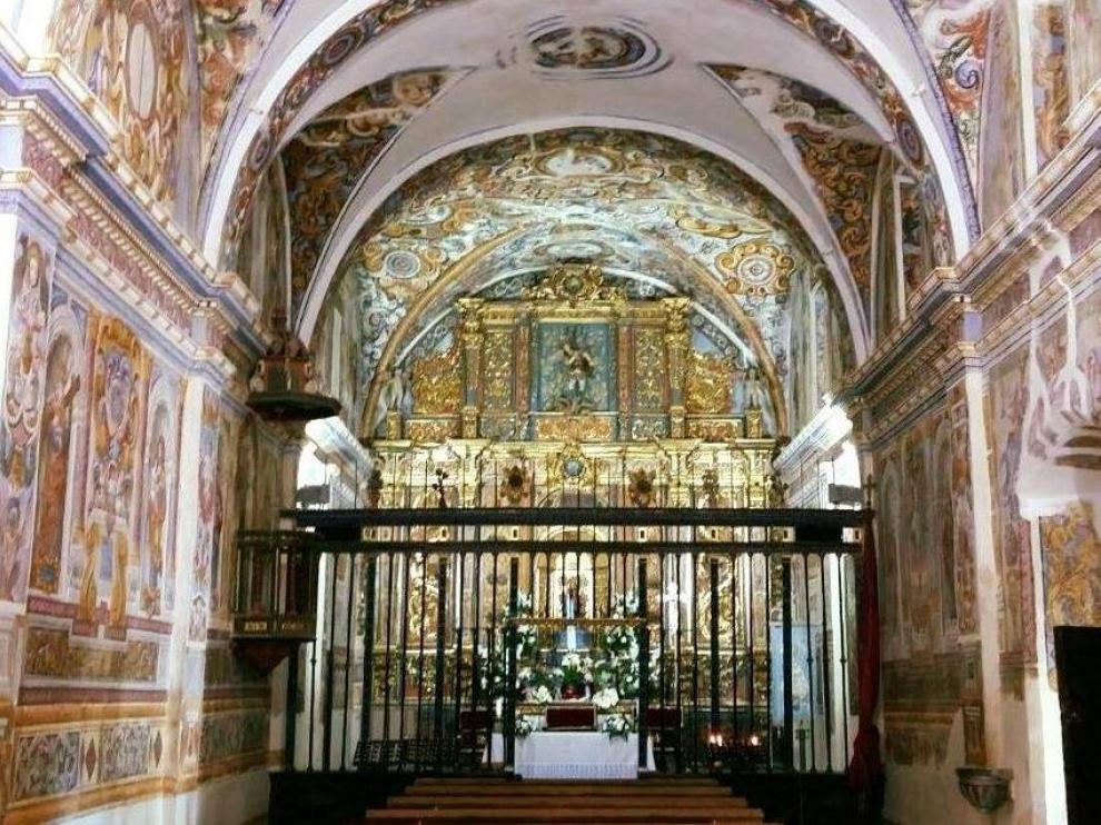Interior del santuario de la Virgen de Casbas de Ayerbe, conocido como la ‘Capilla Sixtina’ del Alto Aragón por sus valiosas pinturas murales del siglo XVII.