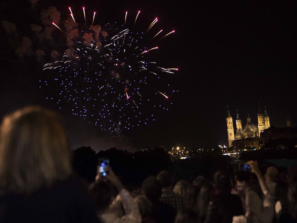 Los últimos fuegos artificiales de las fiestas del Pilar se lanzaron en 2019.