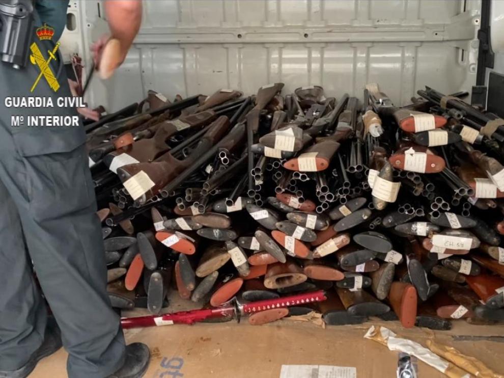 Armas destruidas por la Guardia Civil de Huesca.