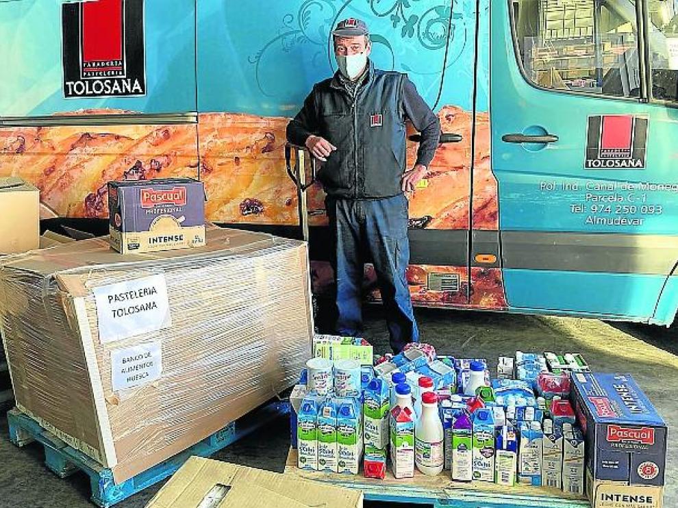Parte de la leche recogida por Tolosana en una edición anterior.