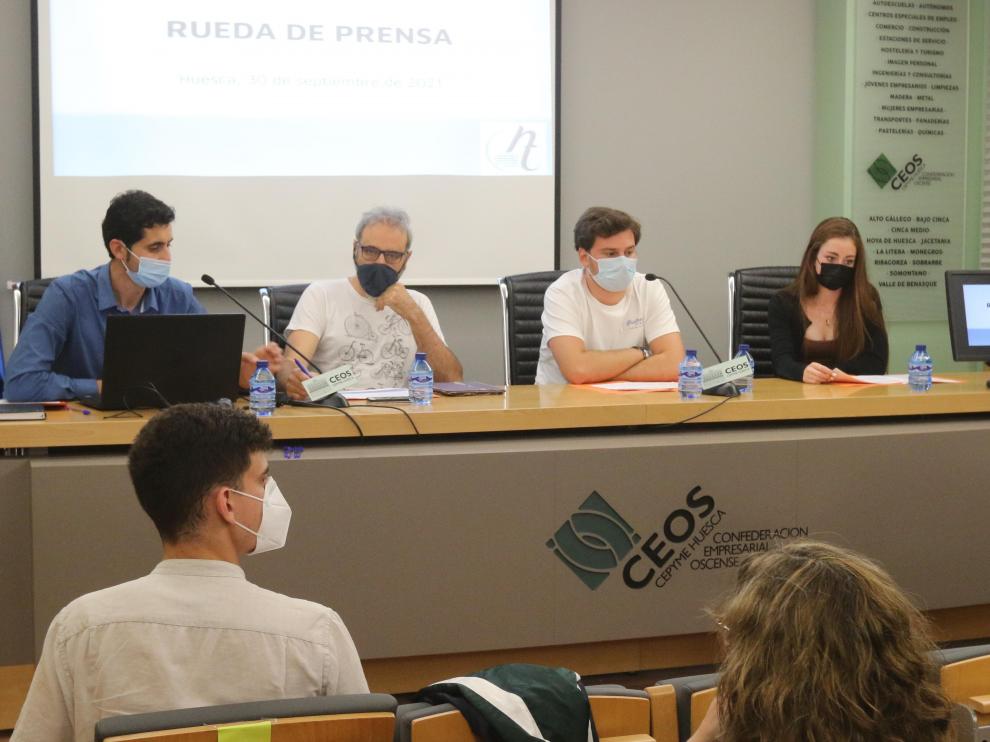 Pablo Villacampa, Miguel Ollés, Carlos Bordonaba y Chulia García en la rueda de prensa.