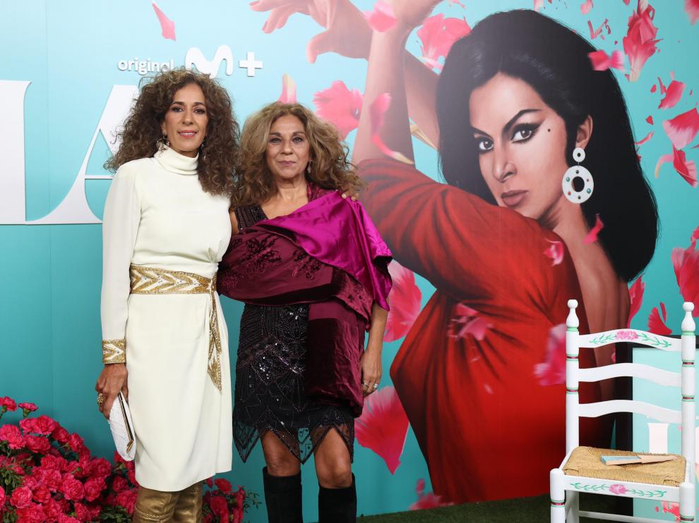 Lolita y Rosario, hijas de Lola Flores, en la presentación del documental.