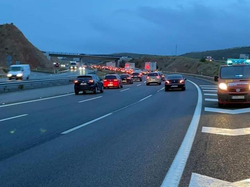 Retenciones de 2 kilómetros en la A-2