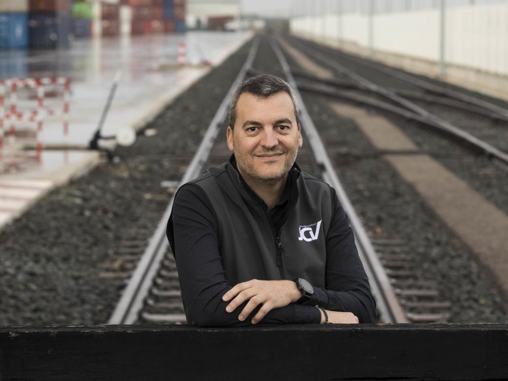 Óscar Calvo, director general de la empresa aragonesa JCV Shipping.