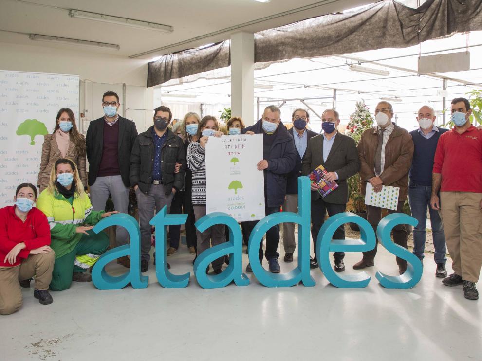 El acto de presentación del calendario solidario de Atades.