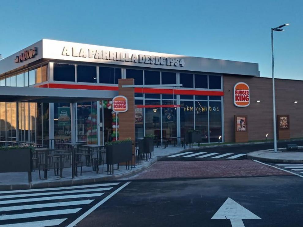 Nuevo restaurante de Buger King en Plaza Imperial.