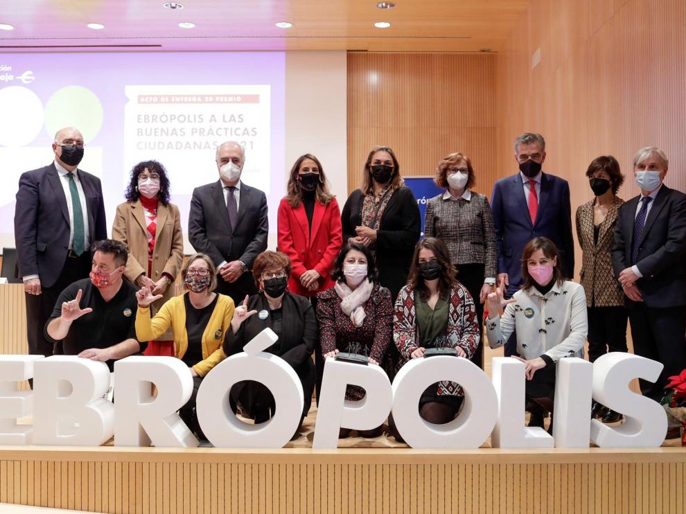 María Navarro entrega el 'XX Premio Ebrópolis a las Buenas Prácticas' a Apsatur