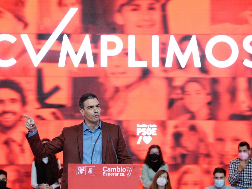 Sánchez, este domingo en Palencia en la presentación del candidato socialista a la presidencia de la Junta de Castilla y León.