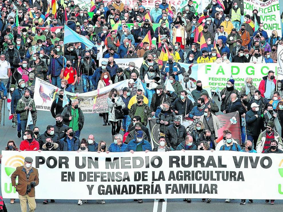 La defensa de la agricultura y la ganadería familiar estuvo presente en la movilización del pasado 23 de enero, aunque no todas las organizaciones agrarias la apoyaron.