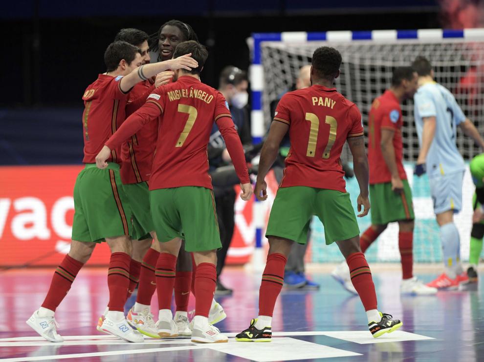 Portugal celebra el pase a la final del Europeo de fútbol sala al ganar a España