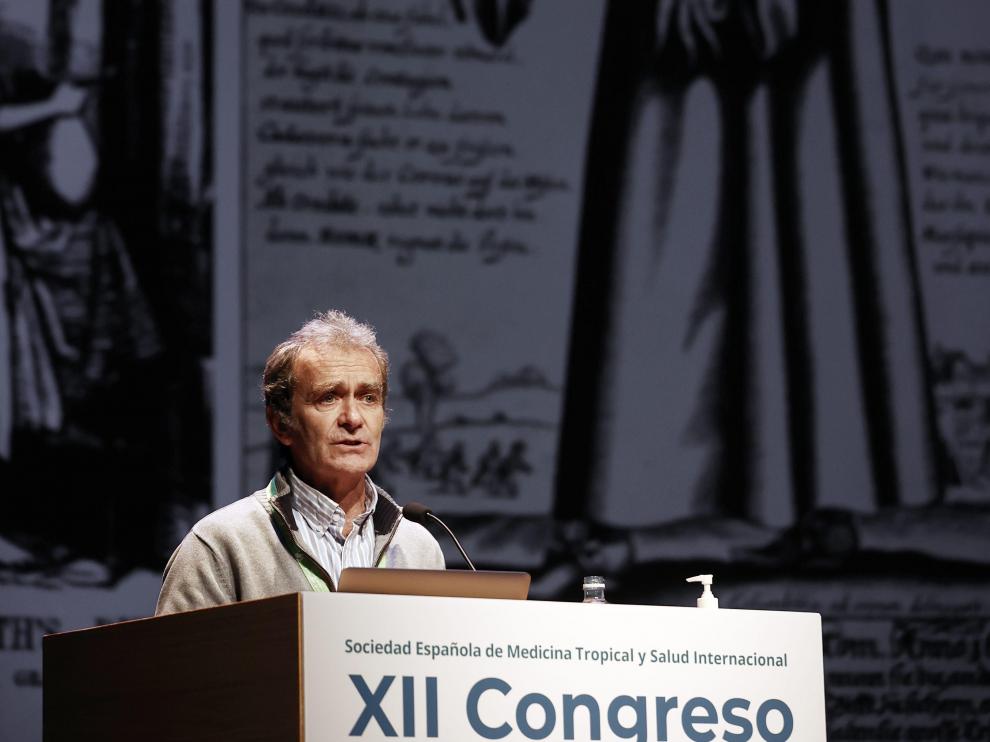 Fernando Simón durante su intervención en el XII Congreso SEMTSI en Pamplona.