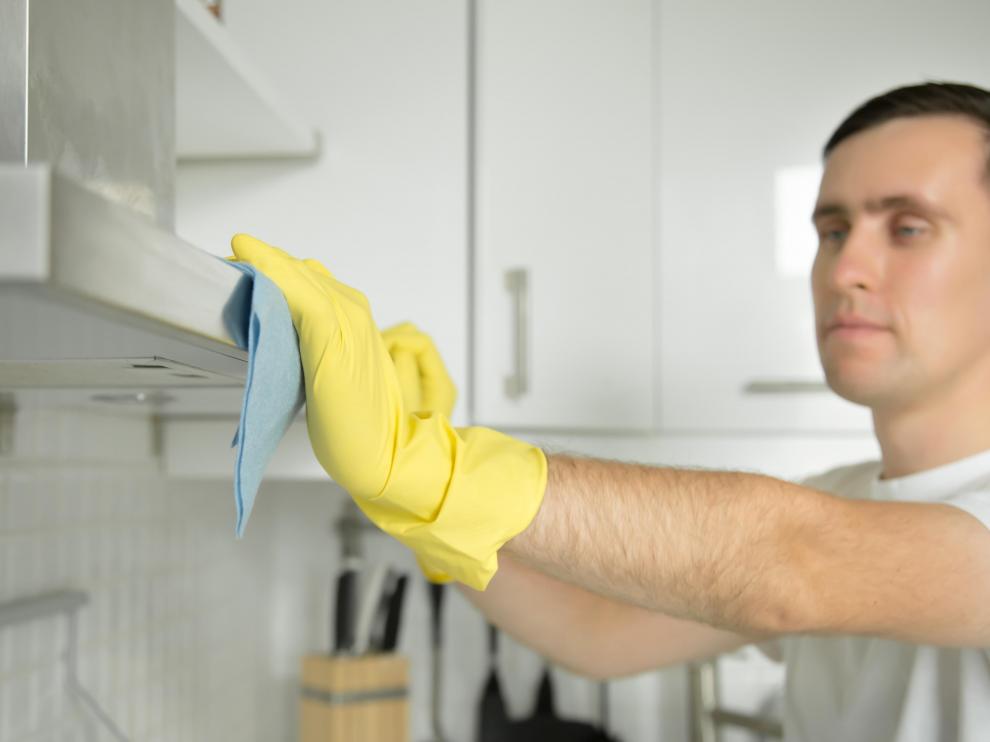 Mantener la cocina limpia no tiene por qué ser costoso ni difícil.