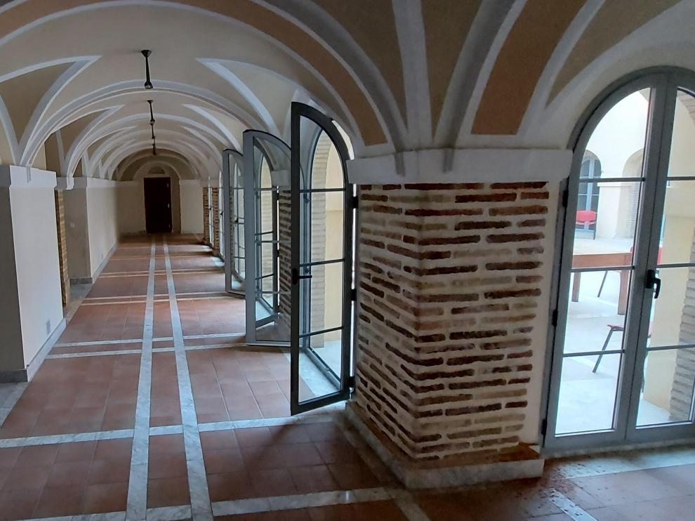 El centro de acogida temporal de refugiados de Cáritas Huesca estará ubicado en la antigua residencia de los Carmelitas.