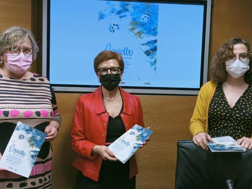 Carmen Muro, Maribel de Pablo y Patricia Español, en la presentación del XIX Festival Espiello de Sobrarbe.
