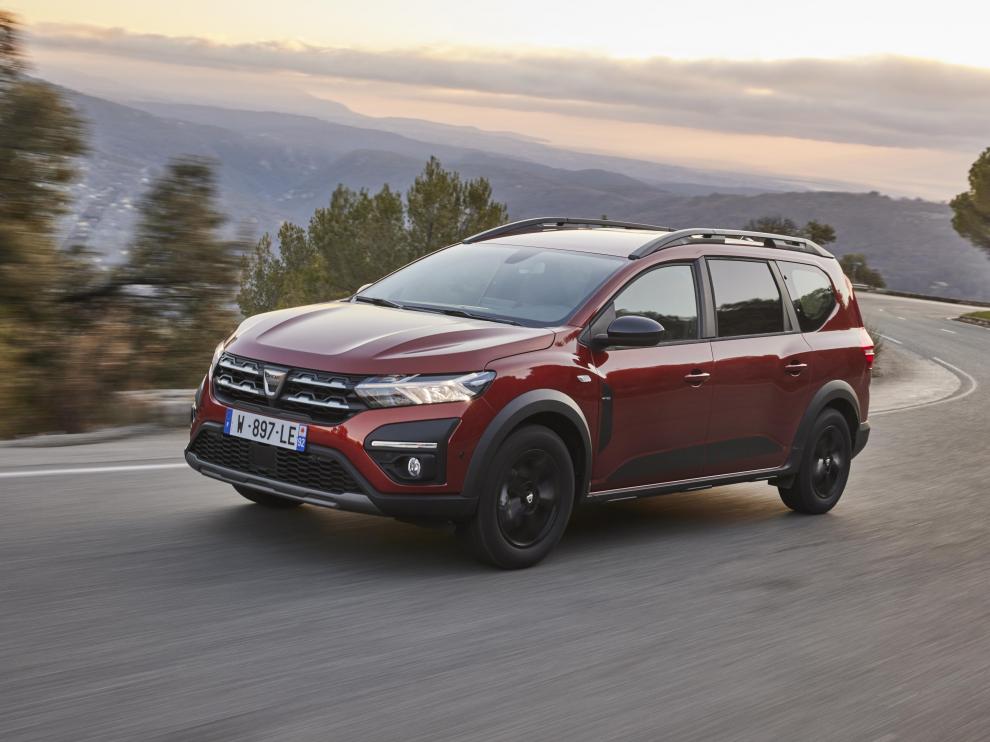 Dacia Jogger, un familiar de 7 plazas a mitad de camino entre un monovolumen y un SUV