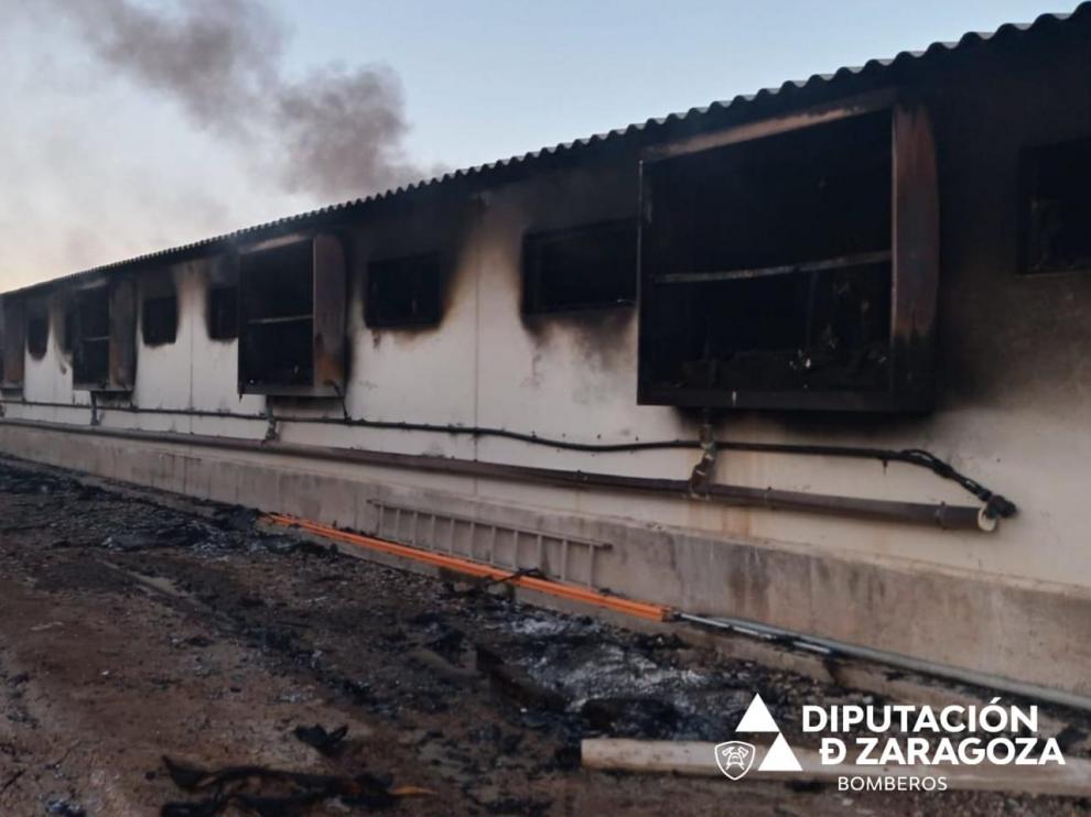 Incendio de una granja de cerdos en Pozuelo de Aragón.
