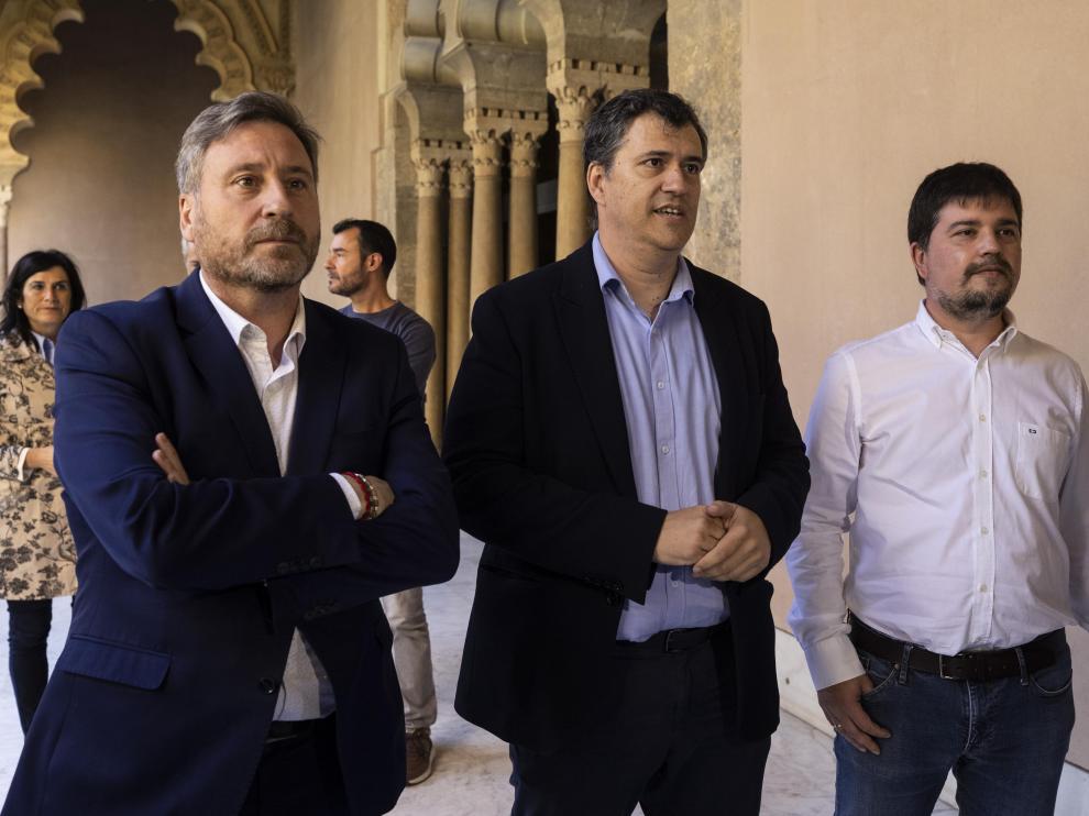 Soro, Palacín y Salvador, este viernes, en las Cortes.