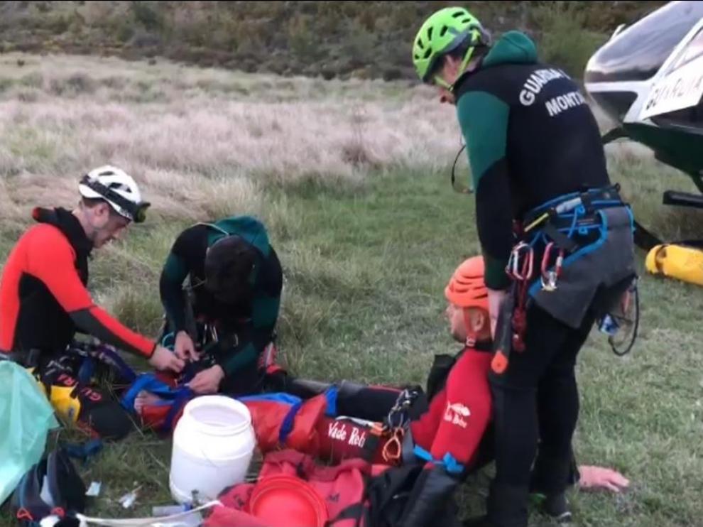 Rescate de un barranquista francés lesionado en el Mascún Superior, en Rodellar.