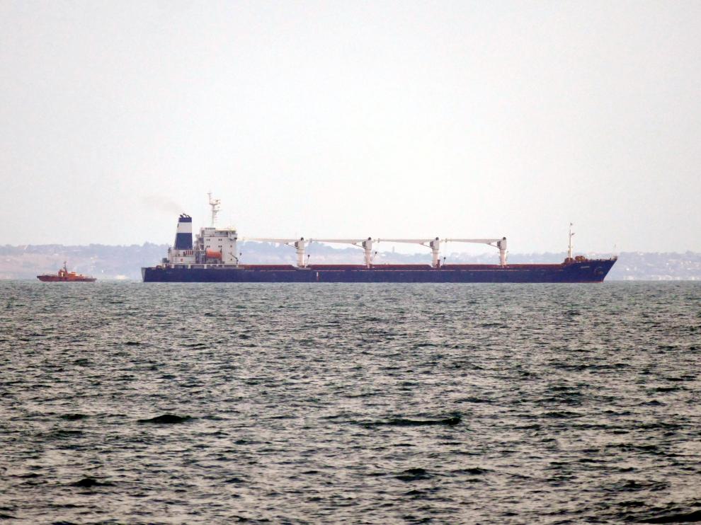 El 'Razoni' se hace a la mar desde Ucrania cargado con 26.000 toneladas de maíz.