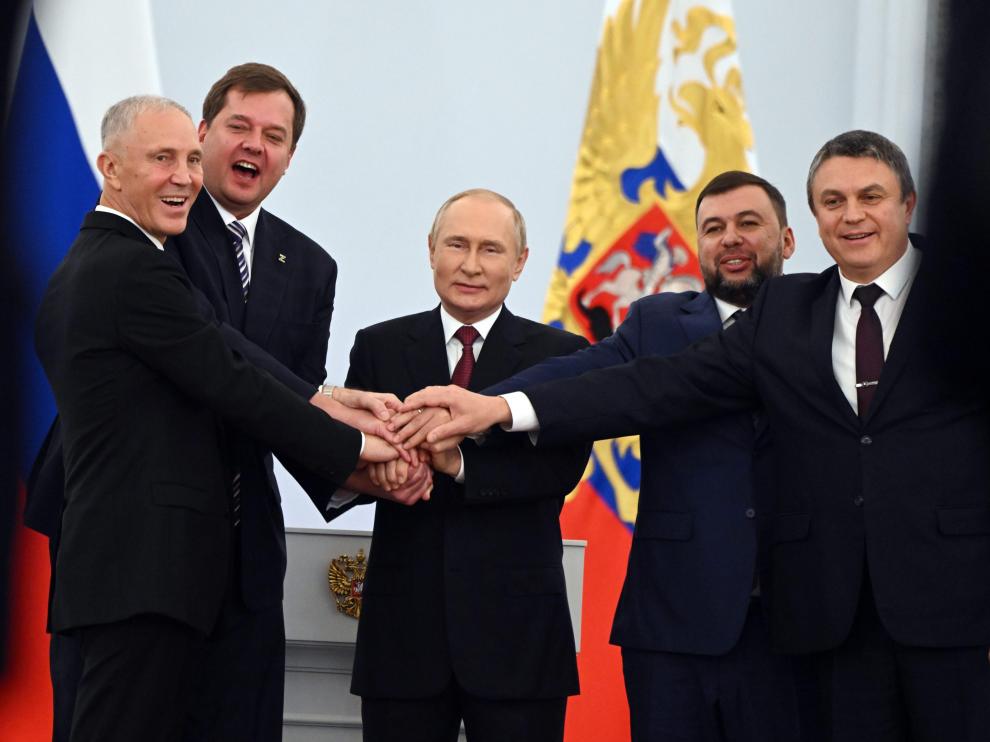 Putin, este viernes con los líderes de las anexionadas Donetsk, Lugansk, Jersón y Zaporiyia.