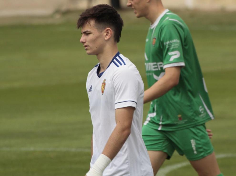 Pau Sans, el jugador que el pasado domingo anotó cinco goles con el Real Zaragoza juvenil.