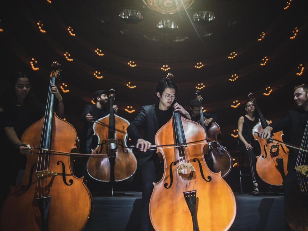 La orquesta que dirige Dudamel, desde dentro. HA