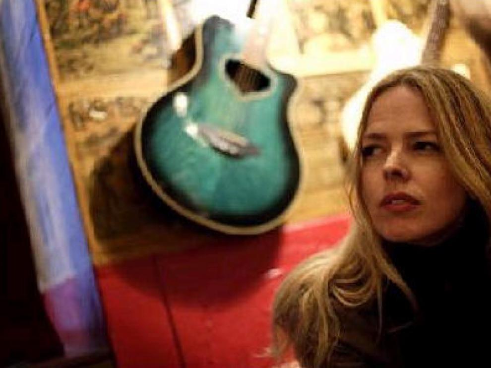 Christina Rosenvinge, ayer, momentos antes de ofrecer su pequeño concierto