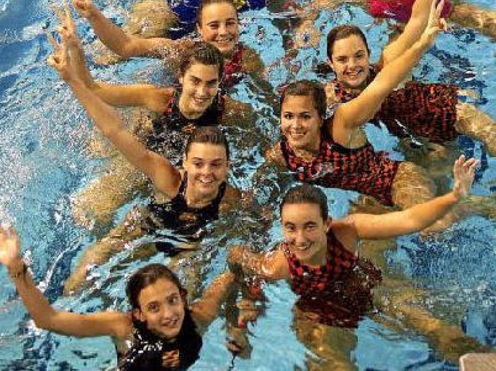 La plantilla del Cablescom EWZ competirá hoy en el agua por hacerse con la Copa de la Reina
