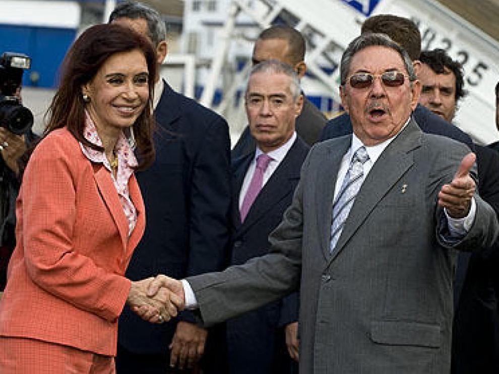 Raúl Castro y Cristina Fernández