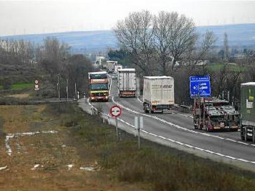 Conseguir el desdoblamiento de la N-232, uno de los retos de Aragón para 2014