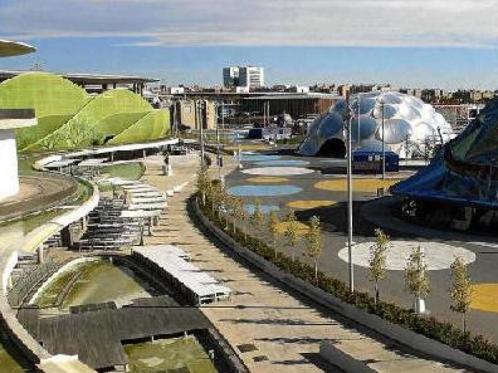 El pabellón de América Latina, cuya construcción y decoración asumió Expoagua, es el único contrato pendiente de resolución. Las adjudicatarias, Drace y Museotech, se niegan a desmontar la fachada y reclaman más dinero