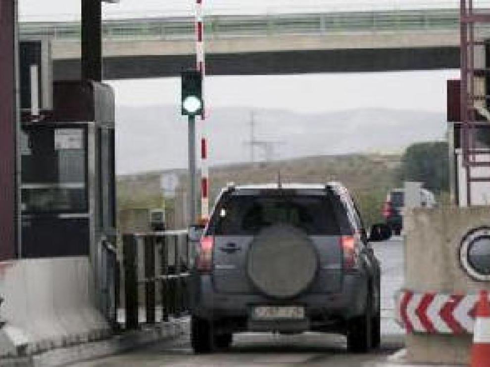 Peaje de Alagón, en la AP-68.