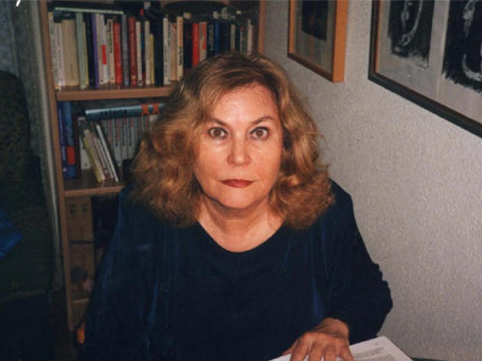 Ana María Navales
