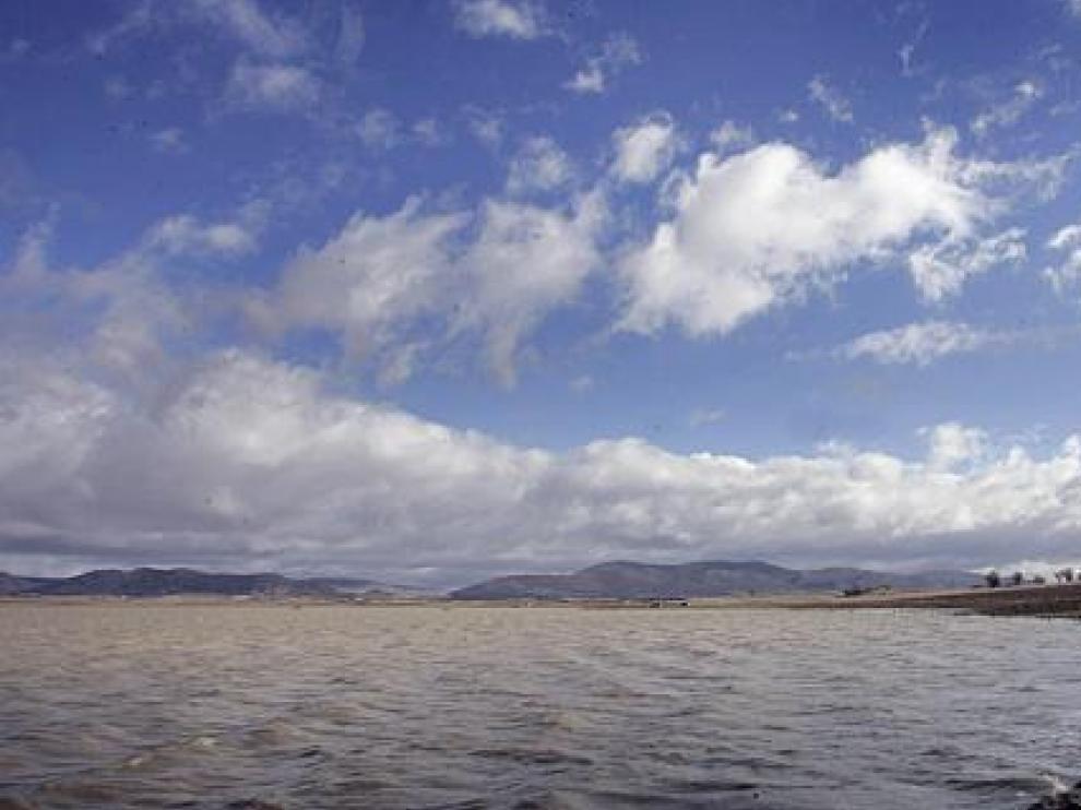 Laguna salada estacional de La Zaida, entre Used, Bello, Tornos y Gallocanta.