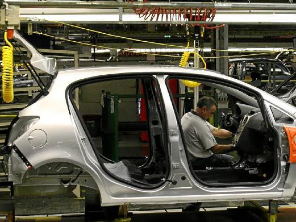 Cadena de montaje de General Motors en Figueruelas.