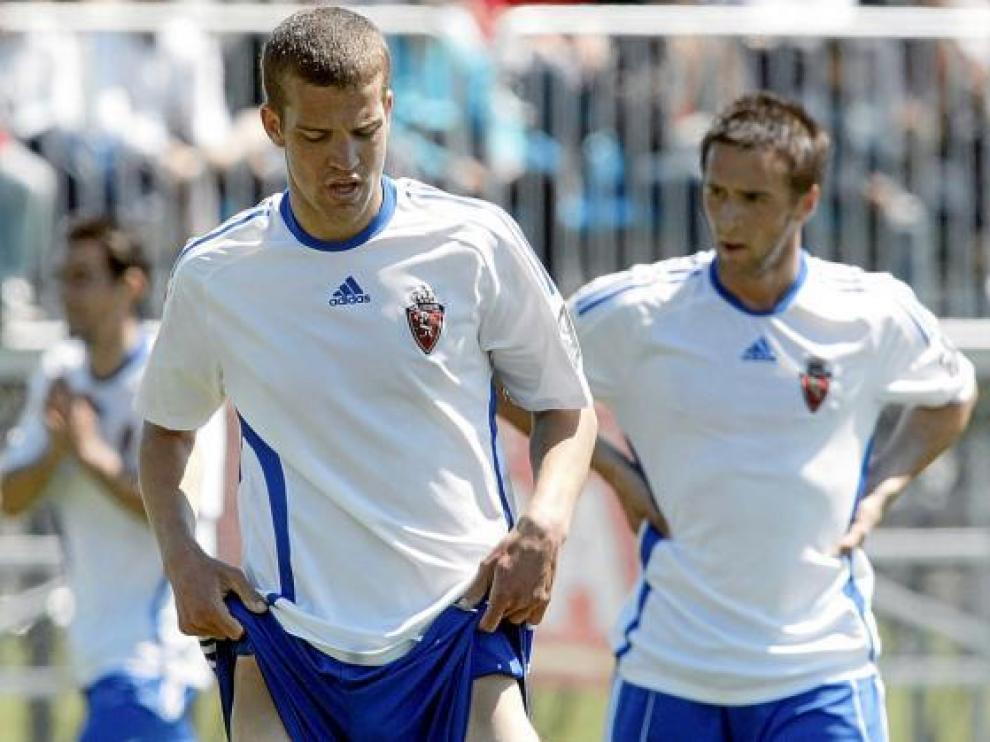 El defensa Vícto r Laguardia, durante un partido con el Real Zaragoza B en la presente temporada.