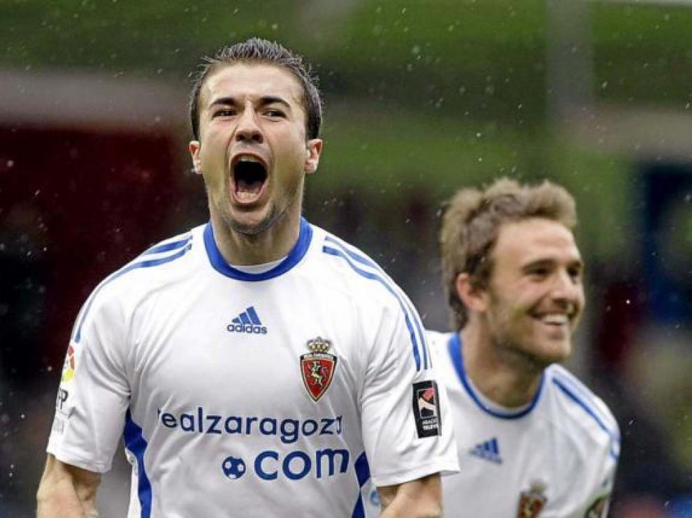 Gabi celebra su golazo al Éibar en la pasada campaña en Segunda División.
