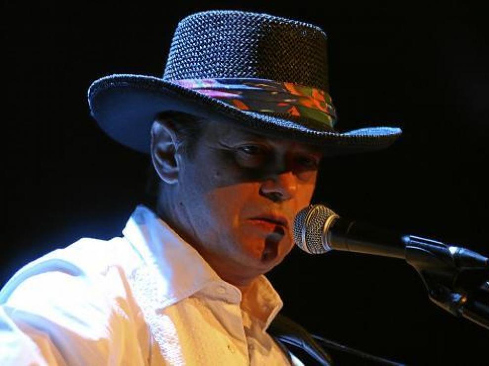 Santiago Auserón.